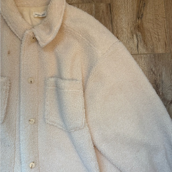 Sincerely Jules x Bandier Women's Aspen Sherpa Jacket - Picture 4 of 6